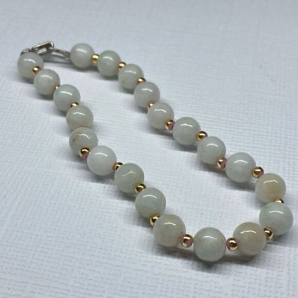 Vintage Semi Precious Stone and Gold Tone Beaded Bracelet - Picture 3 of 5